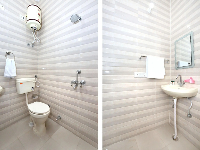 OYO 9371 Hotel Anmol