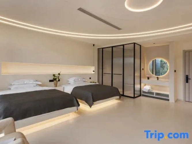 Standard Twin room with sea view