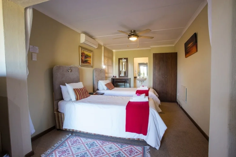Luxury Twin room