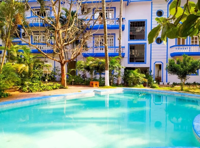 Apartment with balcony