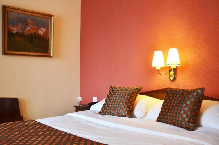 Athmos Hotel