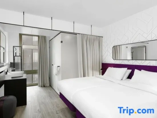 Premium Twin room