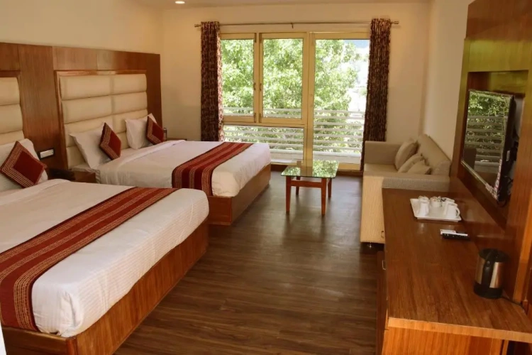 Standard Family room