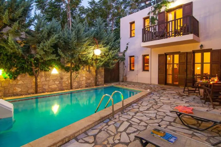 Sarris Villa, a country side villa, By ThinkVilla