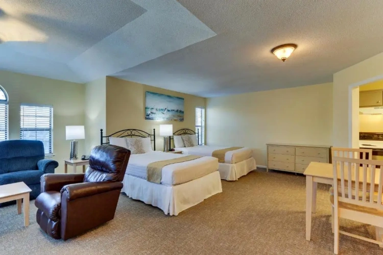 Quadruple Suite