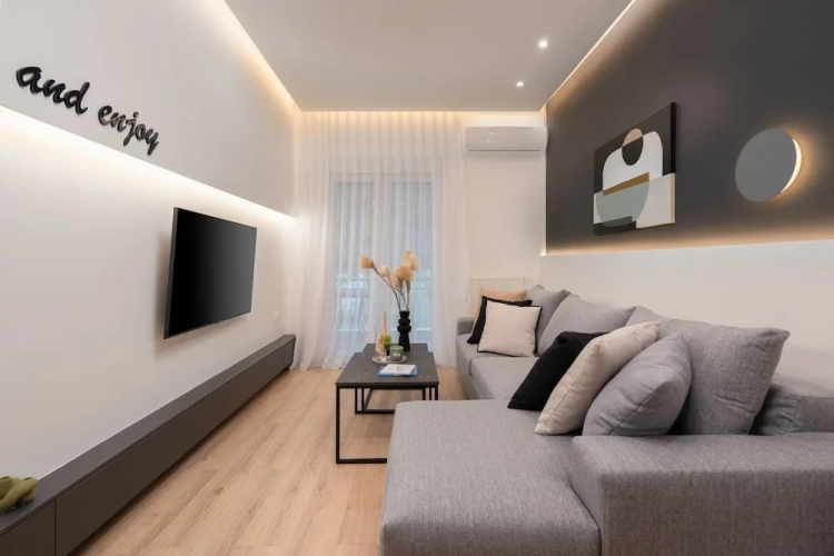 Apartment with balcony