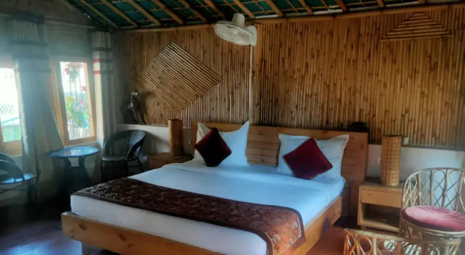 Foxoso Misty Oaks Resort, Bhowali