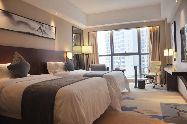Homewise Hotel