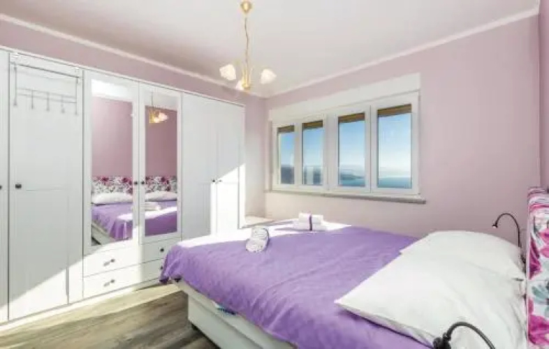 Jane Apartment