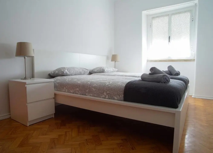 Spacious 2 Bedroom Apartment in Belém