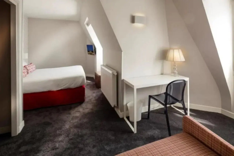 Hotel Paris Vaugirard
