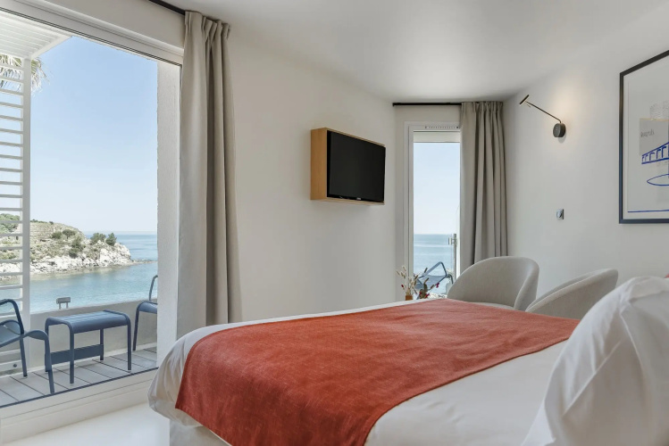 Les Elmes - Hôtel, Spa & Plage Privée