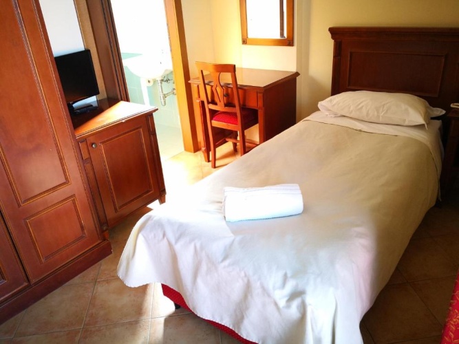 Single room