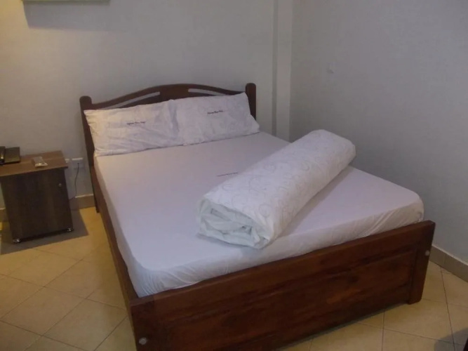 Neptune Plaza Hotel