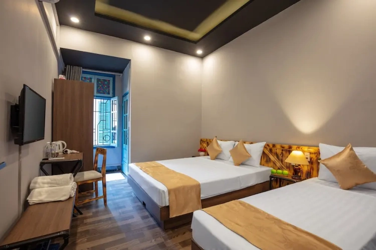 Deluxe Family room