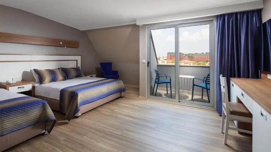 Deluxe Triple room