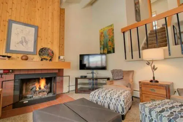 Pg310 Peregrine Condo
