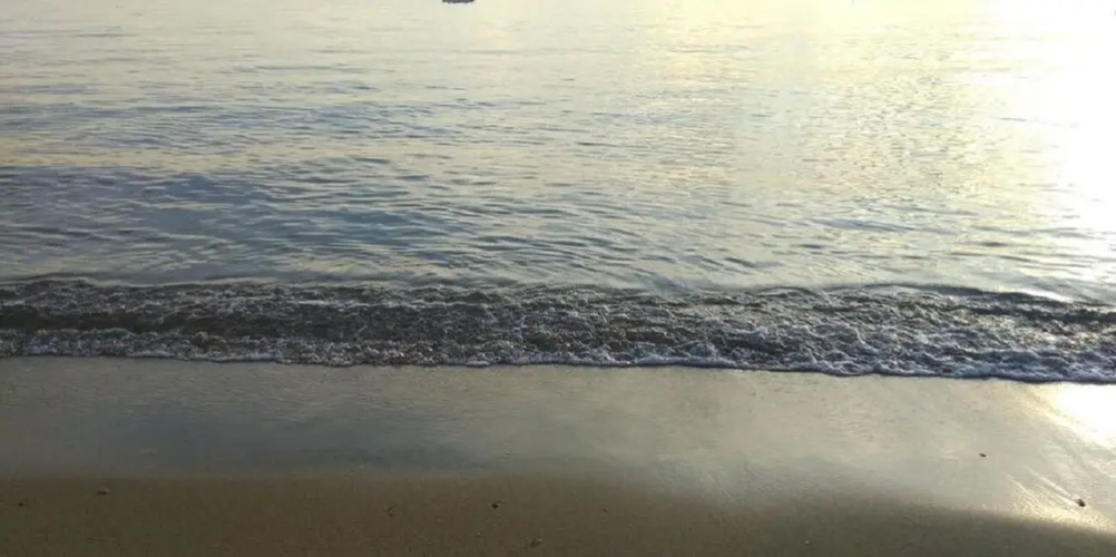 Teo - 8m From the sea & Parking - A2 Bijeli