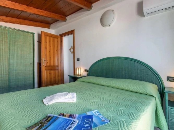 3 Bedrooms Apartment