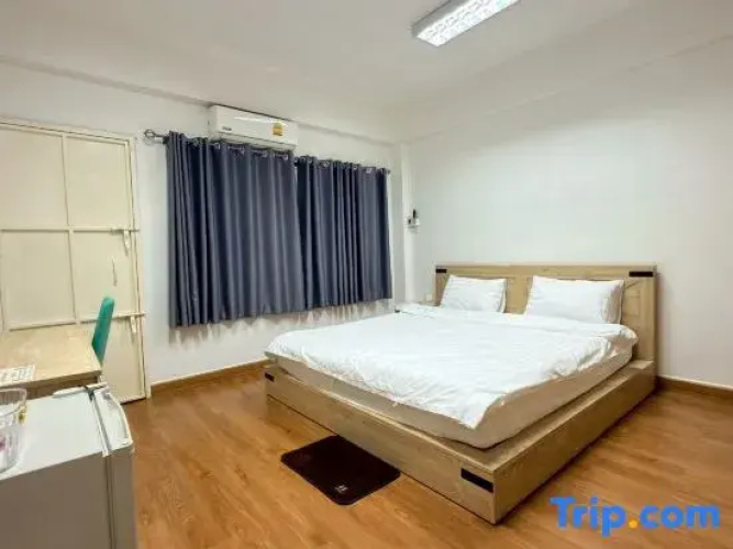 Standard Room @ B&G Hat Yai Hostel