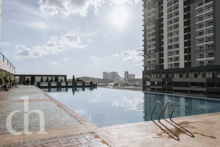 Landmark Residence 2