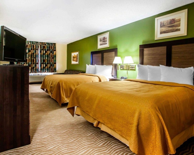 Quadruple Suite