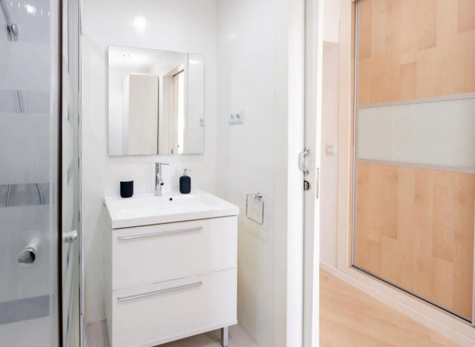 Sunrise Apartment 924