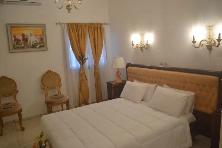 1 Bedroom Business Suite with city view
