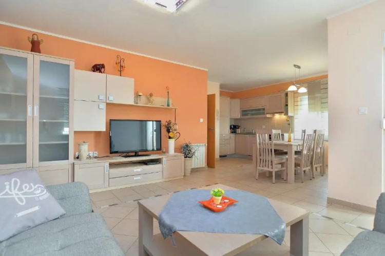 Apartment Anto 1772