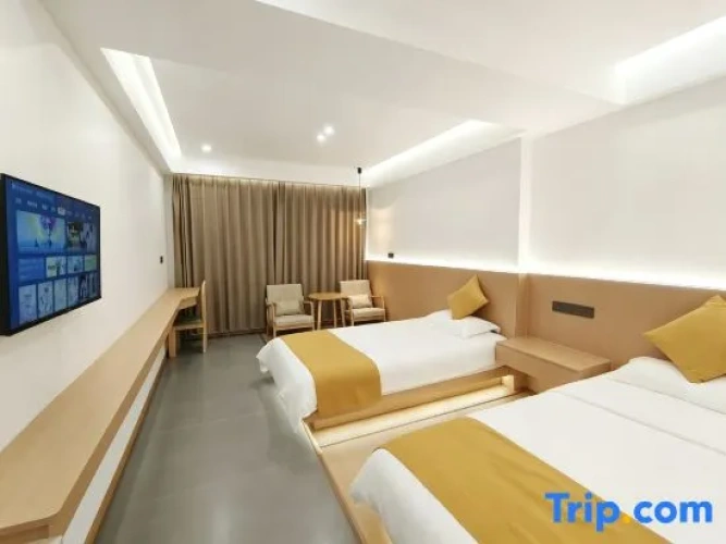 Standard Twin Family room