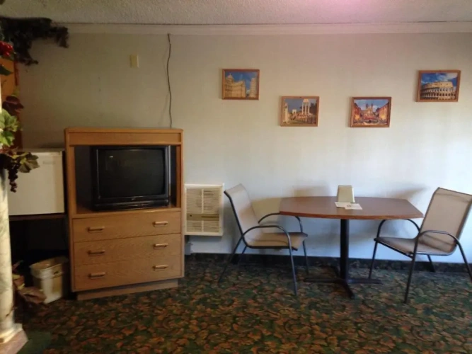 1 Bedroom Double Suite