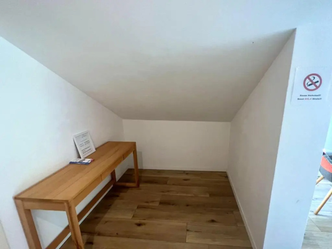 Apartment 22