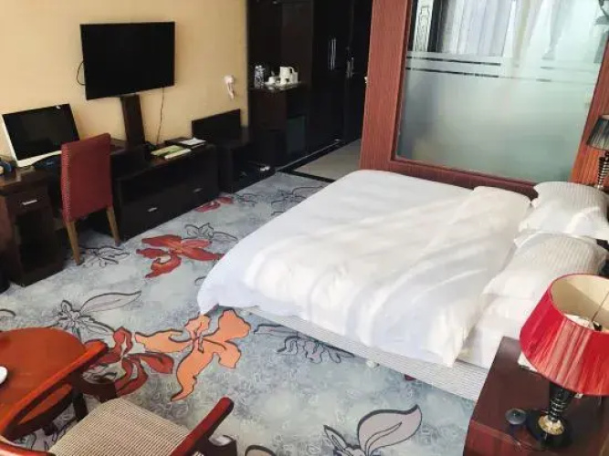 Changhe Hostel