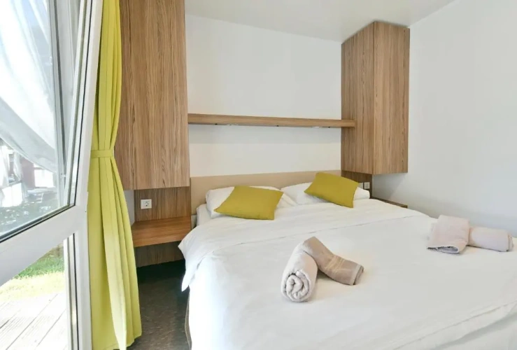 2 Bedrooms Comfort room