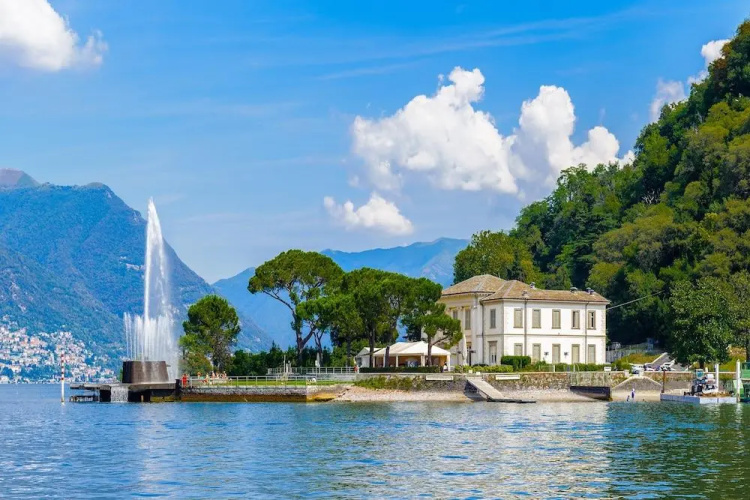 Menaggio Castello Apartments