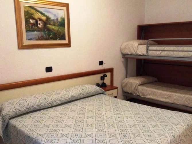 Standard Quadruple room