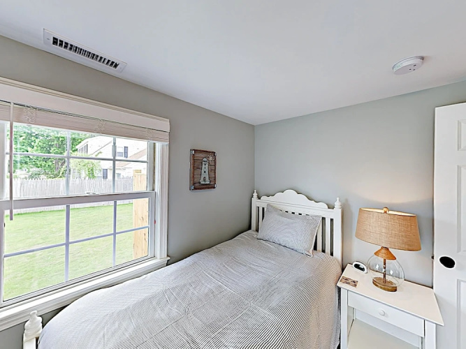 23 Falmouth - 3 Br Duplex