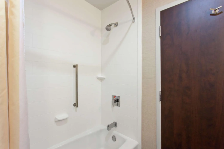 Quadruple Suite