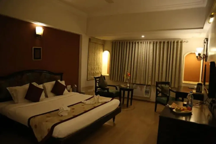 Superior room