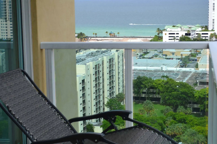 Miami Apartments by Rainbow Global