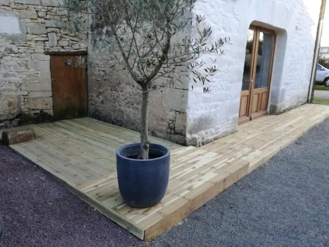 3 Bedrooms Cottage