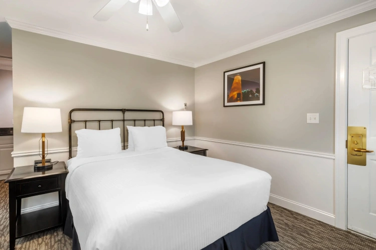 Double Suite