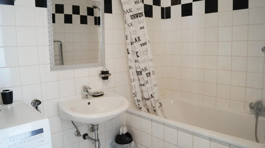 2BR - Bookable in Lockdown & Perfect for longstays