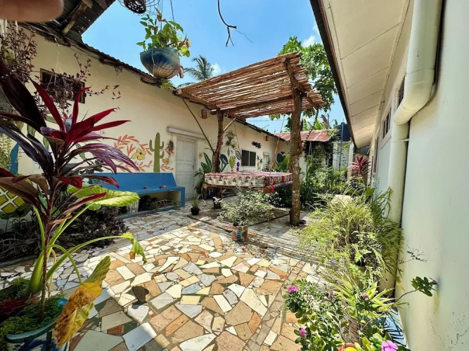 Mama's House