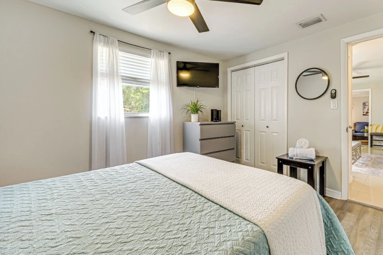 Guest rooms
