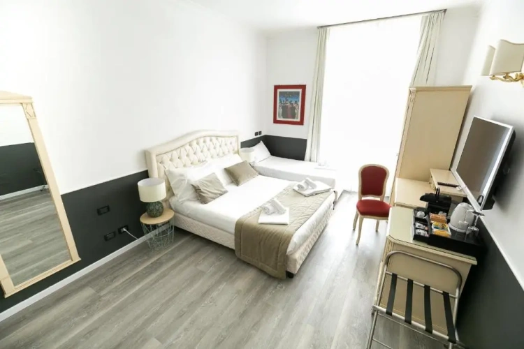 Deluxe Triple room