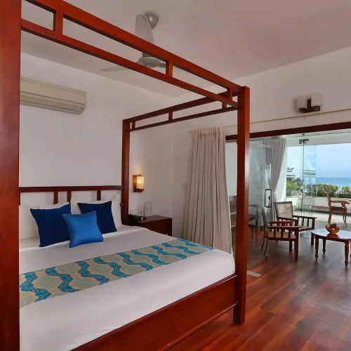 Suite with balcony and with ocean view