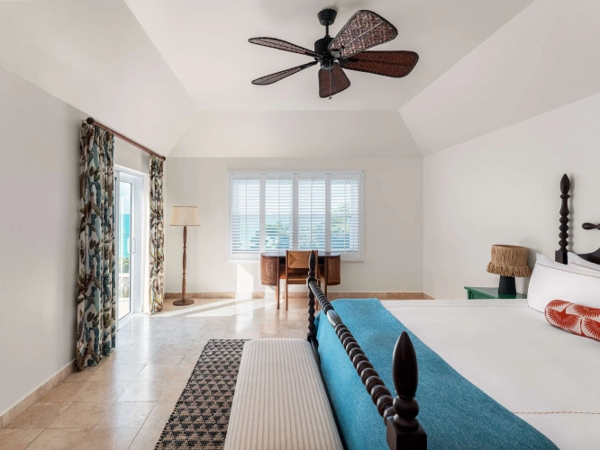 1 Bedroom Suite with water view