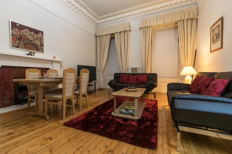 Kelvin ApartmentOver view