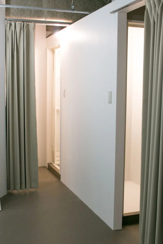 Linda Hostel 106